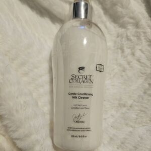 Secret Collagen Gentle Conditioning Milk Cleanser